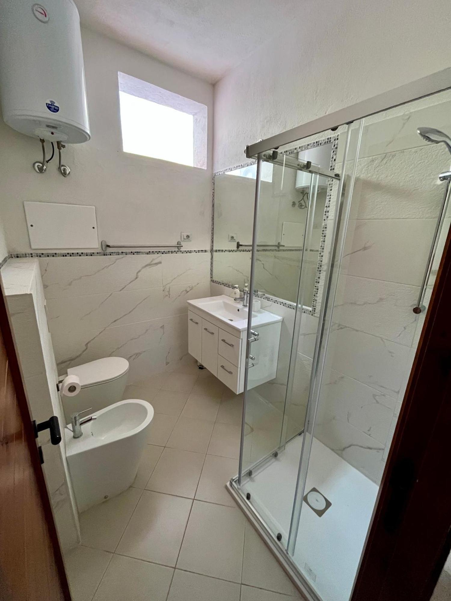 Coral House Premium, 200m To *